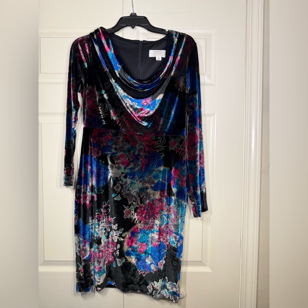 Badgley Mischka American Glamour Women's Floral Velvet Dress
